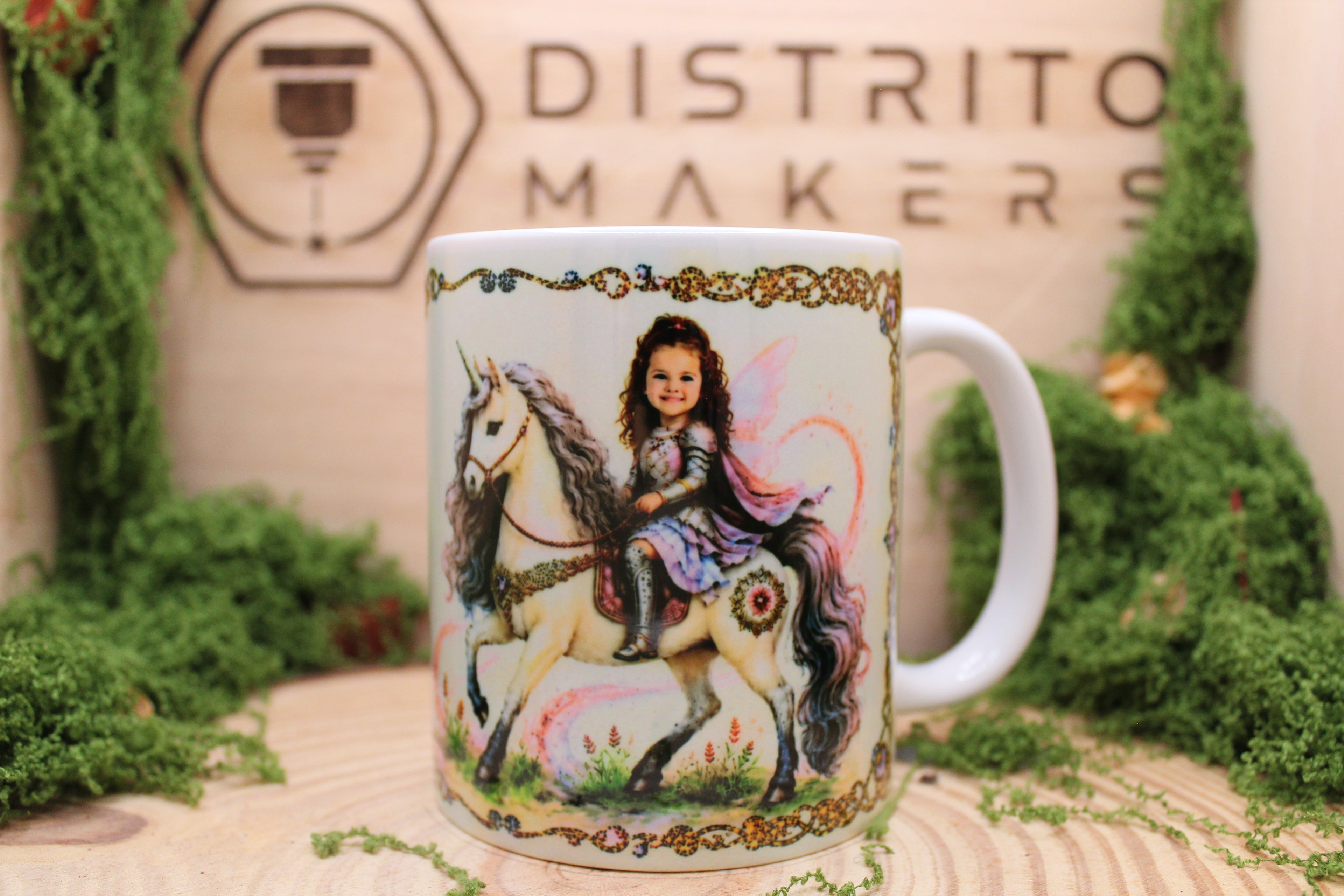 Taza personalizada infantil con tu peque como protagonista