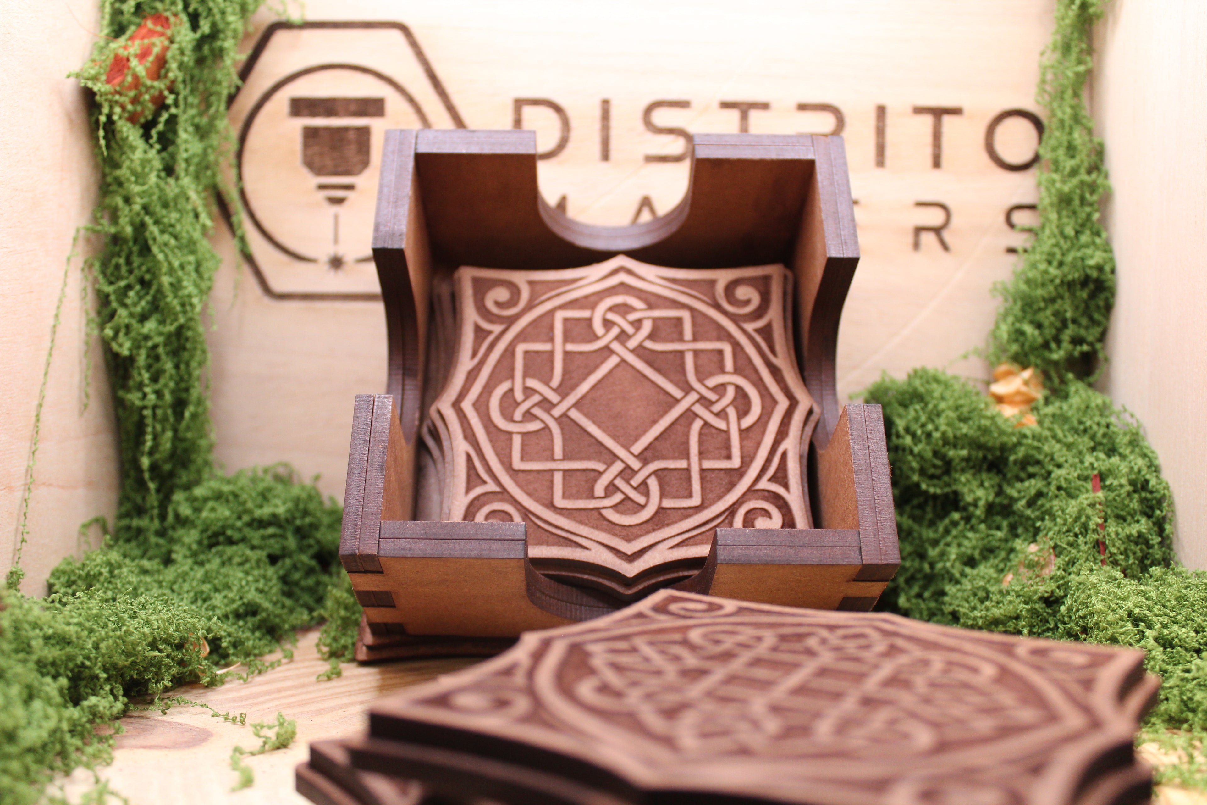 Set de 6 Posavasos Celtas de Madera Doble Capa con Caja